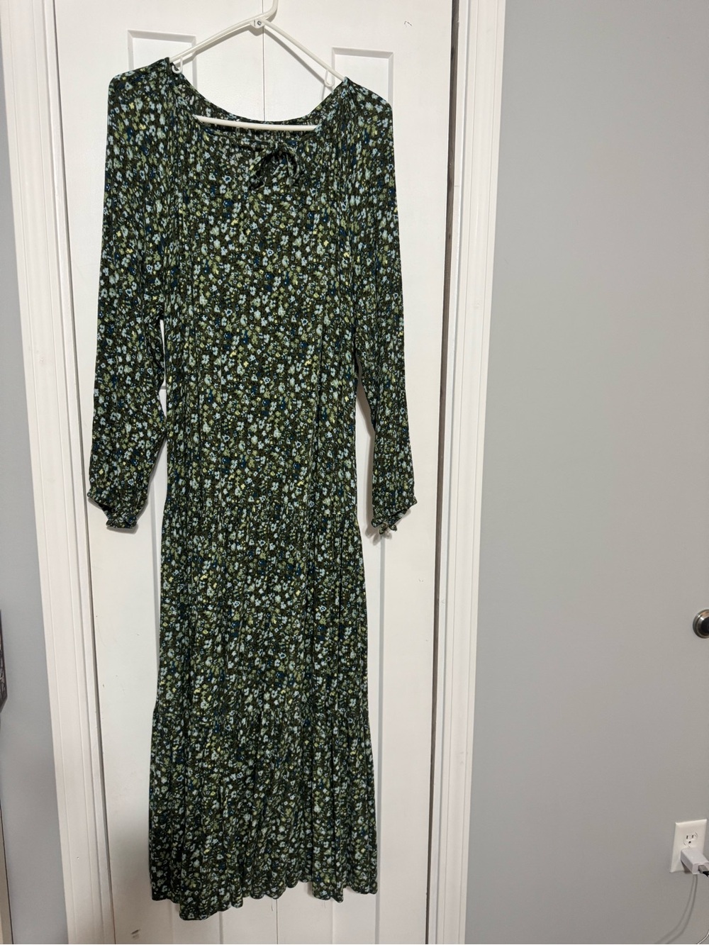 Floral Tiered Long Sleeve Maxi Dress - Green
